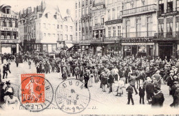 FRANCE - 59 - LILLE - La Grand'Place Un Jour De Bourse - LL - Carte Postale Ancienne - Lille