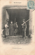 Agriculture En Auvergne à La Porte De La Grange CPA Cachet 1907 - Cultures