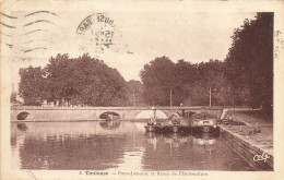 Toulouse * Les Ponts Jumeaux Et Bassin De L'embouchure * Péniche - Toulouse