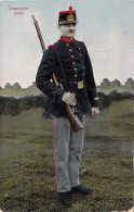 MILITARIA - Uniforme - Infanterie - Carte Postale Ancienne - Uniformi