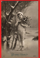 KAW-01 Bonne Année, Garçon Dans La Neige Avec Bouquet De Roses. Circulé En 1914  Perrochet David 806 - Neujahr