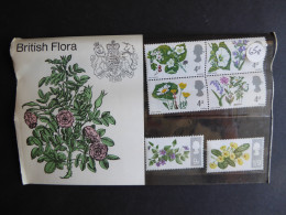 GREAT BRITAIN SG 717 BRITISH WILD FLOWERS PRESENTATION PACK - Hojas & Múltiples