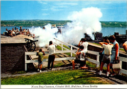 Canada Halifax Citadel Hill The Noon Day Cannon - Halifax