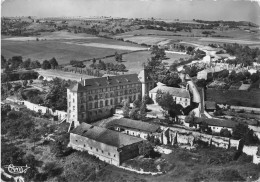 Longeville Les St Avold * Vue Générale Aérienne Sur La Commune Et Le Château - Saint-Avold