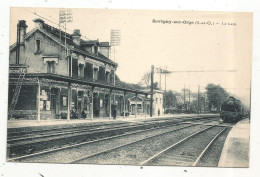 Cp, Chemin De Fer, La Gare Avec Train, 91 , SAVIGNY SUR ORGE , Union Phototypique Parisienne - Estaciones Con Trenes