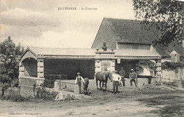 Jallerange * Vue Sur La Fontaine * Lavoir ? Abreuvoir ? * Villageois - Autres & Non Classés