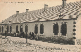 Valdahon * Camp Militaire Du Valdahon * L'infirmerie * Militaria - Autres & Non Classés