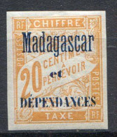MADAGASCAR < TAXE N° 3 * Neuf Ch. * MH - Timbres-taxe