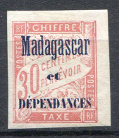 MADAGASCAR < TAXE N° 4 * Neuf Ch. * MH - Segnatasse