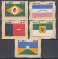 Brazil Brasil 1982 Flags Mi#1937-1941 Mint Never Hinged - Neufs