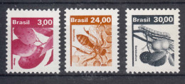 Brazil Brasil 1982 Plants Fruits Mi#1920-1922 Mint Never Hinged - Ongebruikt