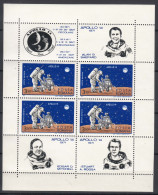 Romania 1971 Space Cosmos Mi#Block 83 Mint Never Hinged - Unused Stamps