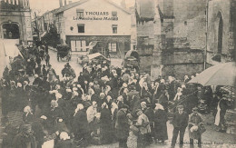 Thouars * Le Marché St Médard * Café De L'Union * Coiffe Costume Villageois - Thouars