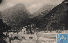 Eaux Chaudes * L'usine De Miège , Les Vannes Du Réservoir - Andere & Zonder Classificatie