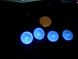 Boutons Fantaisie Anciens En Céramique Verre Bleu 4 Pièces  Pour Collection Ou Autre - Buttons