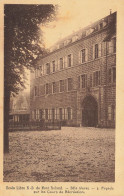 Dôle * école Libre Notre Dame De Mont Roland * Façade Sur Les Cours De Récréation * Groupe Scolaire - Dole