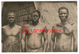 Belgisch Congo Belge Ethnic Ethnique BATEKE Indigenes Natives Mission Des Jésuites Au Kwango CPA Missionary Jezuieten - Belgian Congo