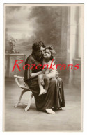 Jolie Carte Girl Fille Mere Et Enfant Mother & Child Oude Foto Old Photo Ancienne Studio Cabinet Photographie - Unclassified