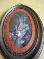 Petit Portrait Miniature Mural /avec  Encadrement époque Napoléon III/ Fin XIXéme      OBJ142 - People