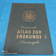 Atlas Zur Erdkunde - Atlanti