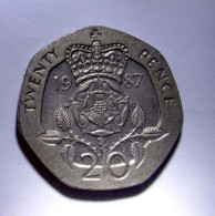 1987 - 20  TWENTY Pence; United Kingdom; England; Great Britain; Circulated - 20 Pence