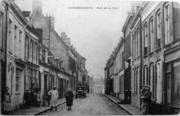 Rue De La Cour - Hondshoote