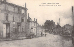 FRANCE - 55 - Revigny - Rue De Bar-le-Duc - Grande Guerre 1914-1918 - Carte Postale Ancienne - Revigny Sur Ornain