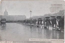 Inondations De Paris Esplanade Des Invalides - Floods