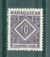 MADAGASCAR - TIMBRES-TAXE N°31*MH SCAN DU VERSO. - Timbres-taxe