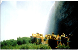 (1 Q 33) USA / Canada (border) (posted) Niagara Falls - Douane