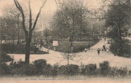 Paris * 11ème * Le Square Parmentier , Pris De La Rue Rochebrune * Kiosque à Musique - Arrondissement: 11