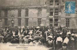 Chateaudun * Procession De La Fête Dieu , Reposoir Au Chateau - Chateaudun