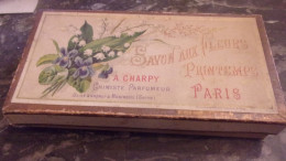 SAVON AUX FLEURS DU PRINTEMPS A CHARPY CHIMISTE PARFUMEUR USINE VAPEUR MONTREUIL - Boîtes