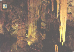 Spain:Molinos Caves, Palacio De Cristal Caves - Teruel