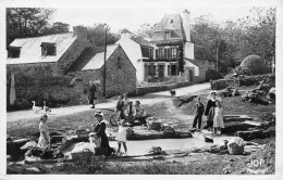 La Forêt Fouesnant * Le Lavoir Du Stang Allestrec * Laveuses * Coiffe - La Forêt-Fouesnant