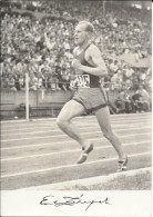 Emil Zatopek (en Course Dans Un Stade) En Parfait état - Athlétisme