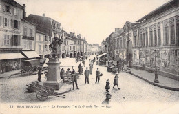 FRANCE - 88 - REMIREMONT - Le Volontaire Et La Grande Rue - LL - Carte Postale Ancienne - Remiremont