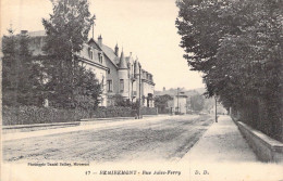 FRANCE - 88 - REMIREMONT - Rue Jules Ferry - DD - Carte Postale Ancienne - Remiremont
