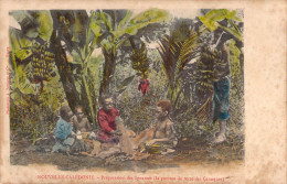 Nouvelle Calédonie - Préparation Des Ignames ( La Pomme De Terre Des Canaques) - Colorisé - Carte Postale Ancienne - Nieuw-Caledonië