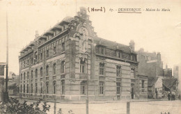 Dunkerque * Place Et La Maison Du Marin - Dunkerque