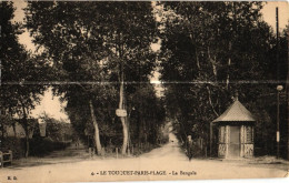 62 .LE TOUQUET PARIS PLAGE . LA BENGALE    ( Trait Blanc Pas Sur Original ) - Le Touquet