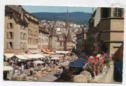 AK 128920 SWITZERLAND - Neuenburg - La Place De La Maison Des Halles - Noiraigue 