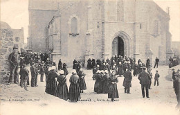 Ile D'Ouessant        29           Lampaul   . Sortie De Messe -  2  -     (voir Scan) - Ouessant