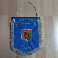 FANION BRODÉ 3° RHC / 3° RÉGIMENT D'HÉLICOPTÈRES DE COMBAT  / ÉTAIN - Drapeaux