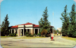 Mississippi Hattiesburg The Memorial Station At Campus Entrance Mississippi Southern College - Hattiesburg