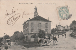 BE23 - MONTIGNY LE ROI  L'HOTEL DE VILLE ET LA VOIE   CPA  CIRCULEE - Montigny Le Roi