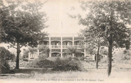 NIGER - S13922 - Les Jardins De L'Hôtel Du Gouvernement à Kayes - L23 - Niger