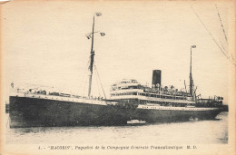 Bateau * Paquebot MACORIS * Compagnie Générale Transatlantique - Piroscafi