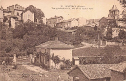 86 - LUSIGNAN - S13991 - Vue Générale D'un Coin De La Haute Ville - Eglise - L23 - Lusignan