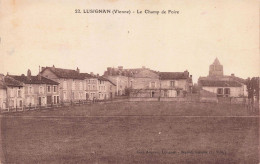 86 - LUSIGNAN - S14004 - Le Champ De Foire - L23 - Lusignan